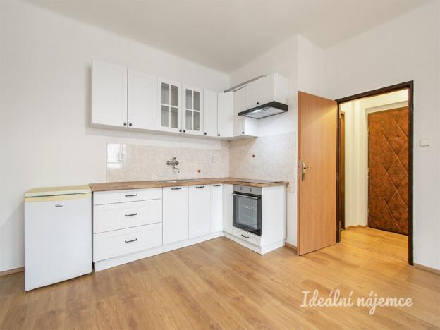 Pronájem bytu 2+kk, Praha - Veleslavín, Evropská, 45 m2