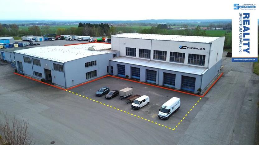 Pronájem výrobních prostor, Lišov, Hůrecká, 2007 m2