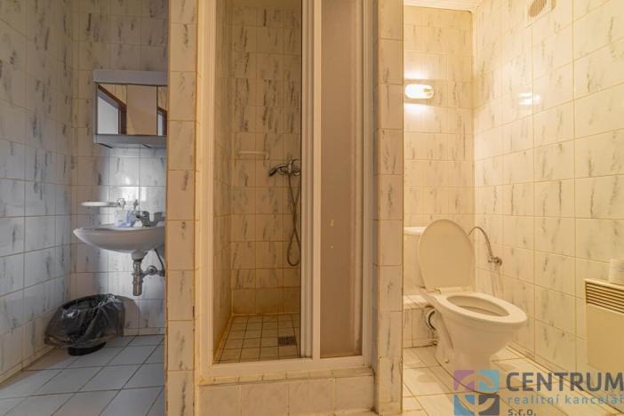 Prodej ubytování, Strážné, 1087 m2