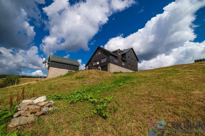 Prodej ubytování, Strážné, 1087 m2