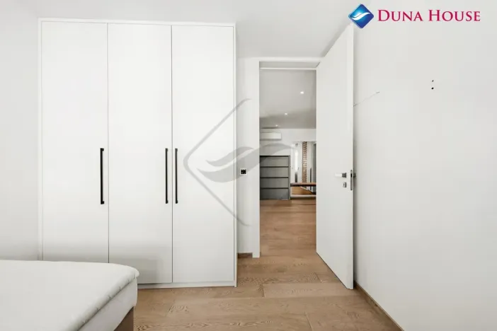 Prodej bytu 3+kk, Praha - Břevnov, Šlikova, 121 m2