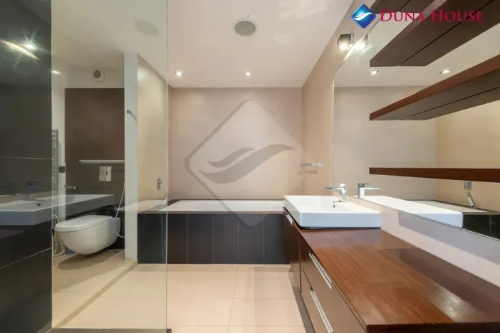 Prodej bytu 3+kk, Praha - Břevnov, Šlikova, 121 m2