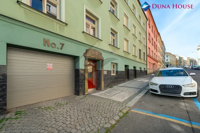 Prodej bytu 3+kk, Praha - Břevnov, Šlikova, 121 m2