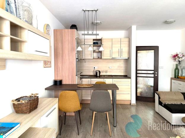 Pronájem bytu 1+kk, Hluboká nad Vltavou, Masarykova, 38 m2