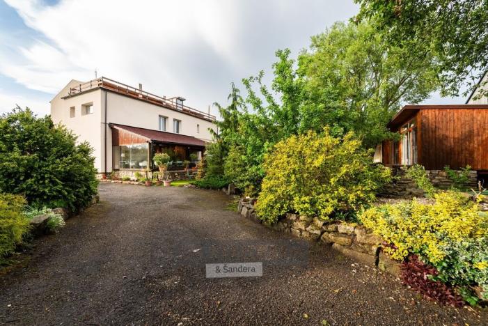 Prodej rodinného domu, Číměř, 768 m2