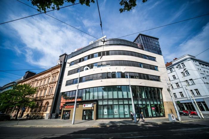 Pronájem obchodního prostoru, Brno, Benešova, 191 m2