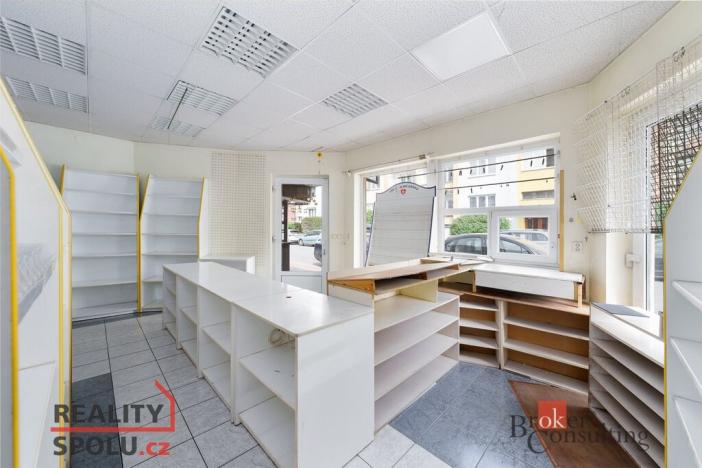 Prodej obchodního prostoru, Kralupy nad Vltavou - Lobeček, Dr. E. Beneše, 68 m2
