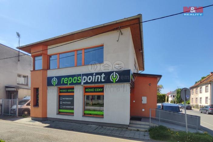 Prodej obchodního prostoru, Uherské Hradiště, Tř. Maršála Malinovského, 300 m2