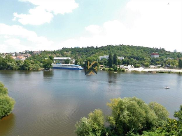 Pronájem kanceláře, Praha - Malá Chuchle, Strakonická, 2457 m2