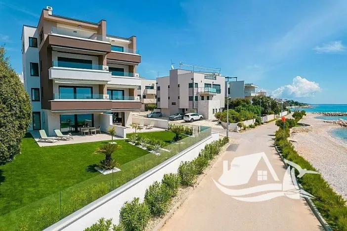 Prodej bytu 3+kk, Mandre, Chorvatsko, 65 m2