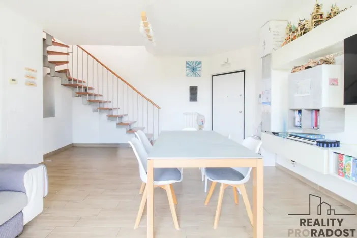 Prodej bytu 3+1, Città Sant'Angelo,, Itálie, 108 m2
