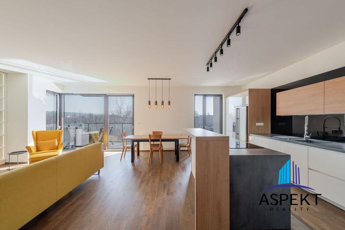 Prodej bytu 4+kk, Praha - Holešovice, Sanderova, 135 m2