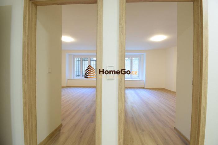 Pronájem bytu 2+1, Praha - Nusle, U gymnázia, 72 m2