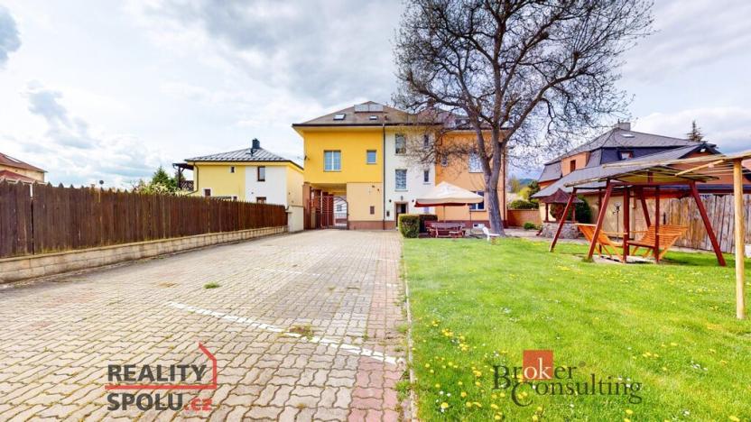 Prodej ubytování, Klášterec nad Ohří - Miřetice u Klášterce nad Ohří, Ciboušovská, 446 m2