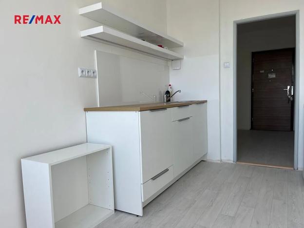Pronájem bytu 4+1, Praha - Chodov, Ke škole, 83 m2