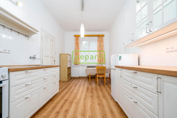 Pronájem bytu 2+kk, Praha - Holešovice, U průhonu, 46 m2