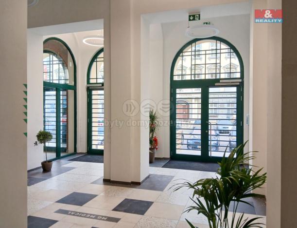 Prodej obchodního prostoru, Opava - Město, Masarykova třída, 80 m2