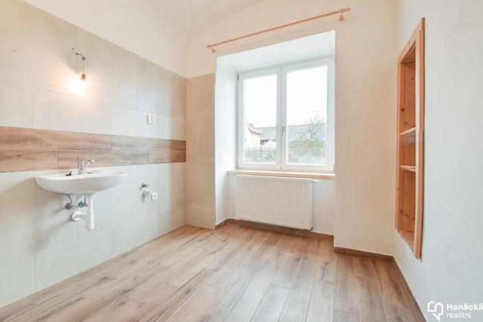 Prodej bytu 4+1, Jívová, 100 m2