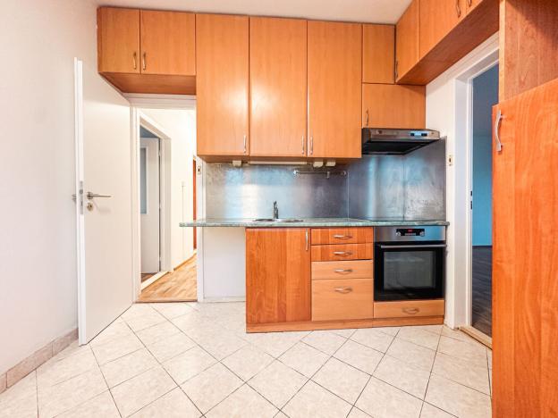 Pronájem bytu 3+1, Praha - Hlubočepy, Renoirova, 74 m2