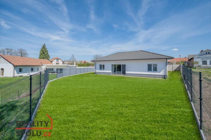 Prodej rodinného domu, Krakovany - Božec, 140 m2