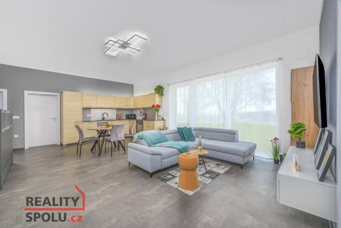 Prodej rodinného domu, Krakovany - Božec, 140 m2