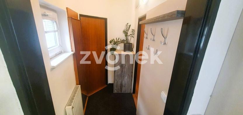 Pronájem kanceláře, Zlín, 28 m2