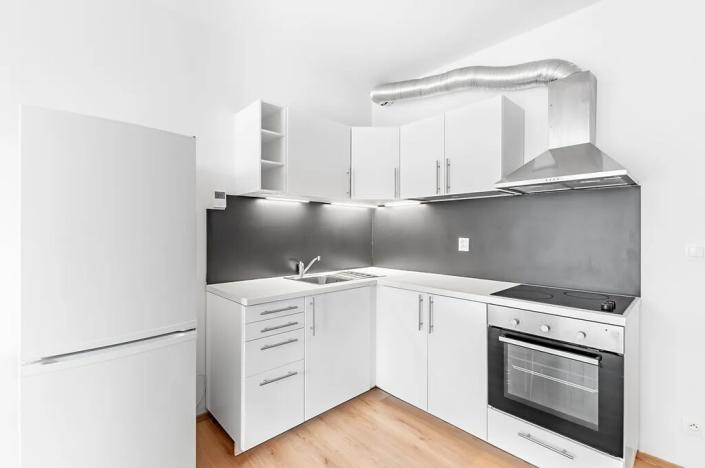 Pronájem bytu 1+kk, Praha - Malešice, Počernická, 37 m2
