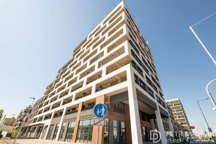 Prodej bytu 2+kk, Praha - Hloubětín, Poděbradská, 60 m2