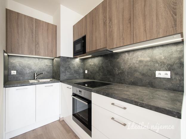 Pronájem bytu 2+kk, Praha - Třebonice, Do zahrádek I, 51 m2
