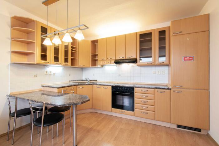 Pronájem bytu 2+kk, Praha - Troja, Olštýnská, 37 m2