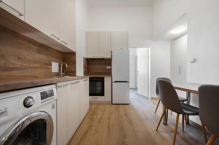 Pronájem pokoje, Brno, Sokolská, 16 m2