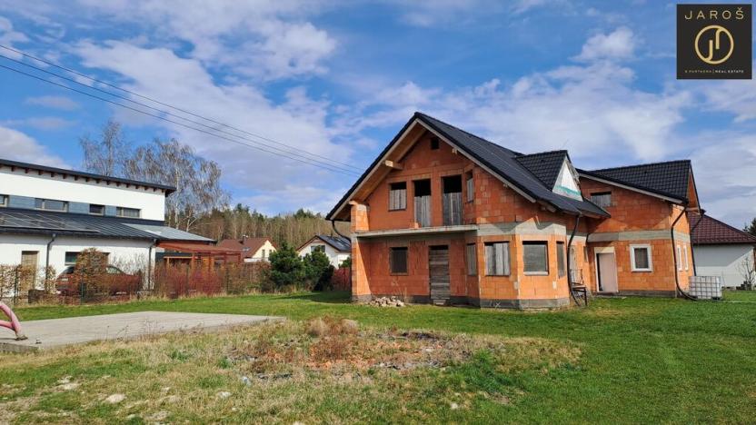 Prodej rodinného domu, Kolová, 185 m2