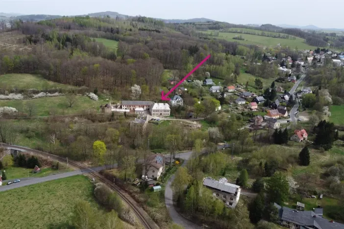 Prodej komerční nemovitosti, Mikulášovice, 1570 m2