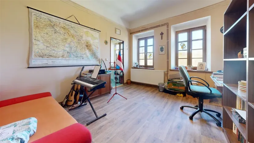 Prodej komerční nemovitosti, Mikulášovice, 1570 m2