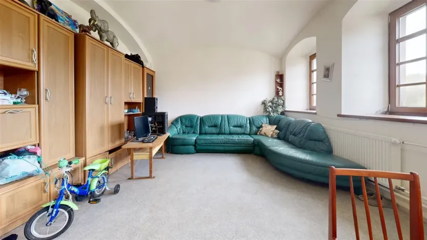 Prodej komerční nemovitosti, Mikulášovice, 1570 m2