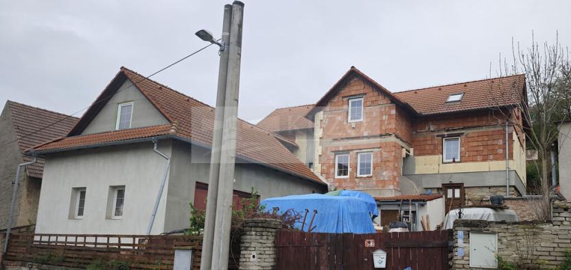 Prodej rodinného domu, Neuměřice, 220 m2