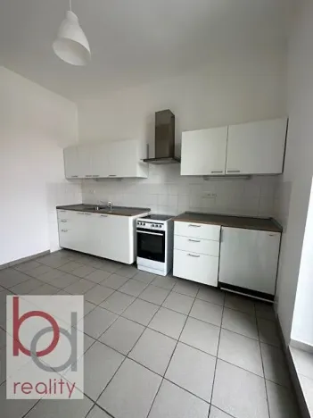 Pronájem bytu 1+1, České Budějovice, Matice školské, 38 m2