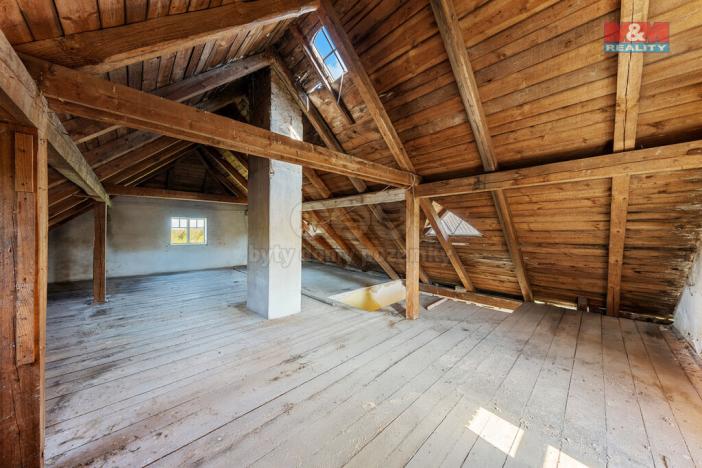 Prodej rodinného domu, Staré Křečany, 140 m2