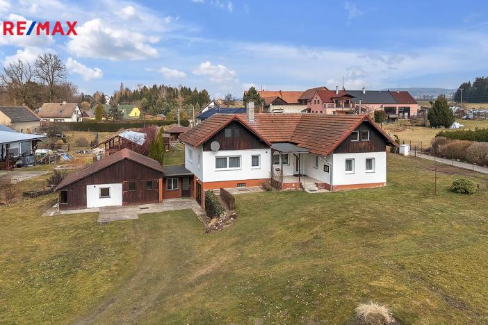 Prodej rodinného domu, Žichlínek, 219 m2