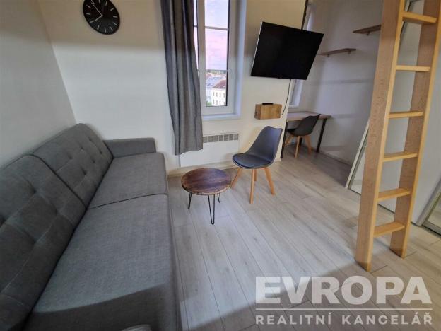 Prodej bytu 1+kk, Praha - Libeň, Hejtmánkova, 26 m2