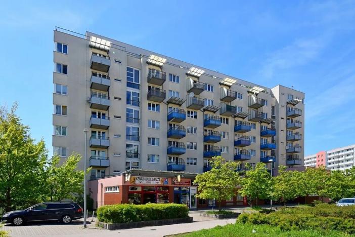 Pronájem bytu 2+1, Praha - Stodůlky, Petržílkova, 82 m2