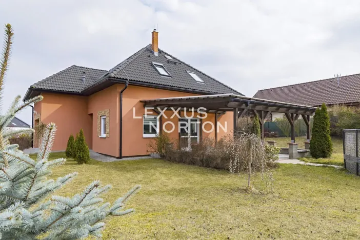 Prodej rodinného domu, Sluštice, 174 m2