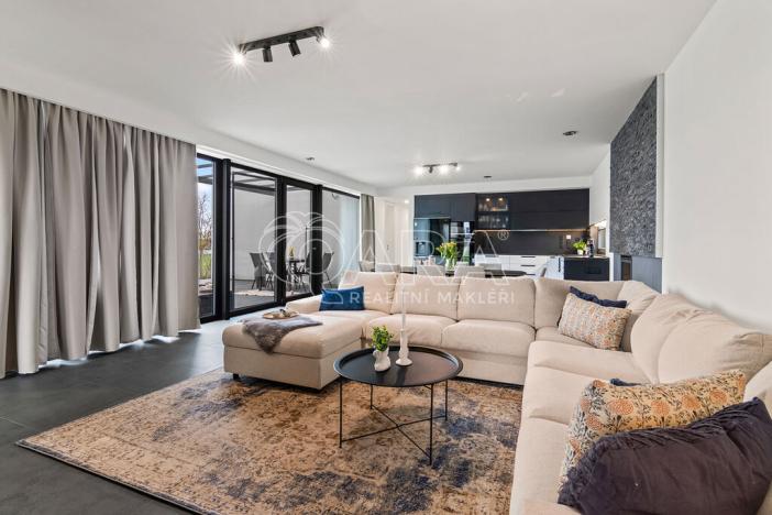 Prodej rodinného domu, Travčice - Nučničky, 149 m2