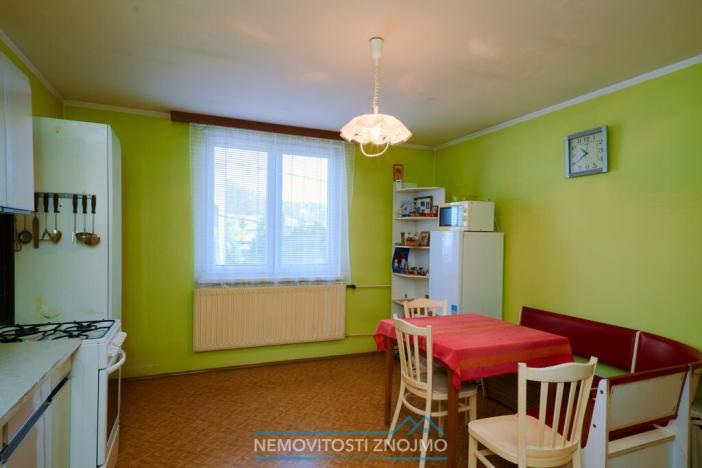 Prodej rodinného domu, Štěkeň, Lesní, 165 m2