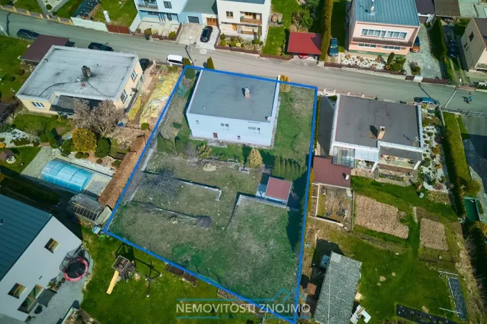 Prodej rodinného domu, Štěkeň, Lesní, 165 m2