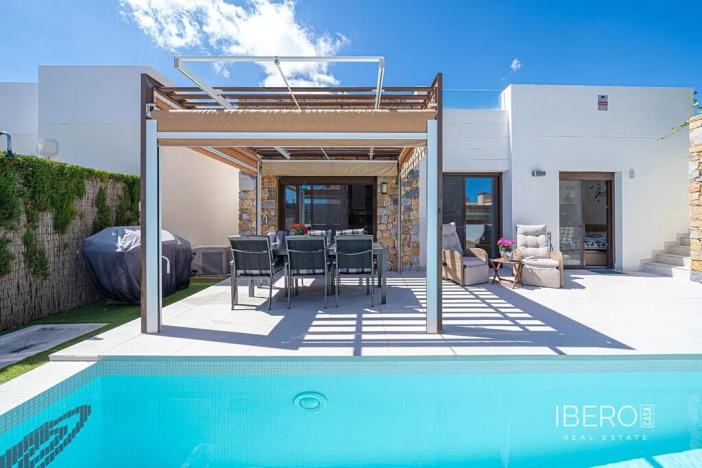 Prodej rodinného domu, Torrevieja, Španělsko, 83 m2