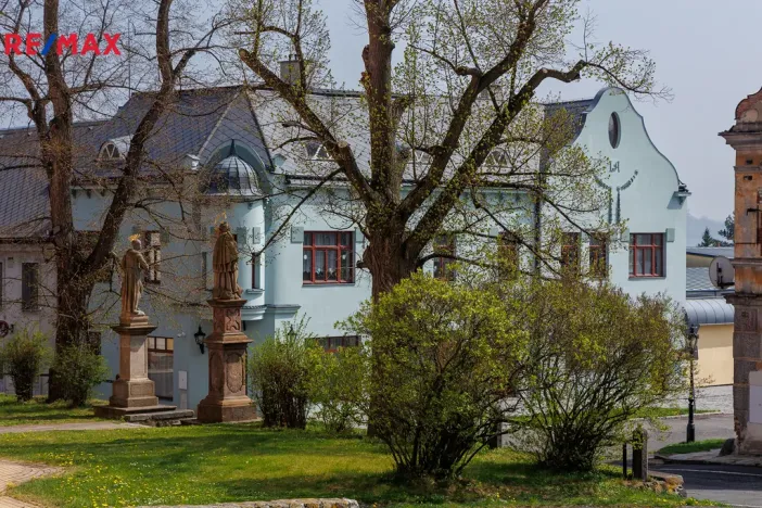 Prodej vícegeneračního domu, Valeč, Široká, 688 m2