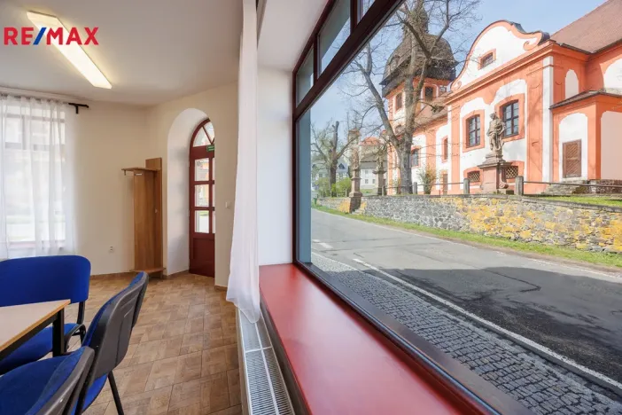 Prodej ubytování, Valeč, Široká, 688 m2