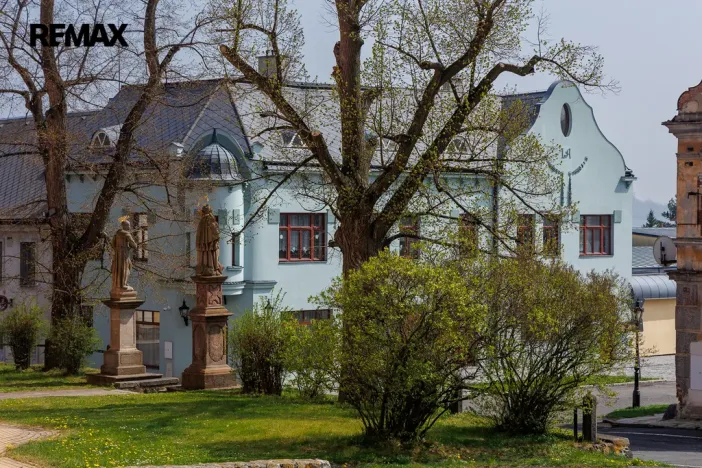Prodej vícegeneračního domu, Valeč, Široká, 688 m2