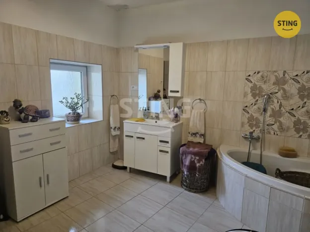 Prodej rodinného domu, Šubířov, 220 m2